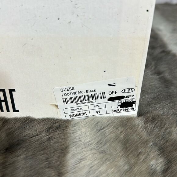 New Guess Heels - Picture 7 of 8